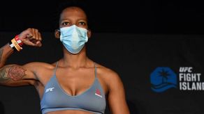 Joselyne Edwards: La Pantera tiene nueva pelea en UFC