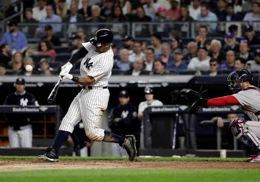 2-7. Andújar pega grand slam contra los Azulejos