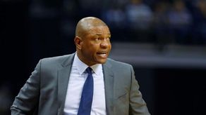 Miembros de la NBA defienden protestas contra Trump como presidente electo