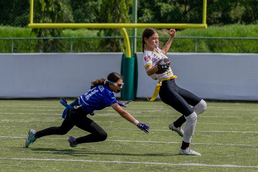 Jornada Electrizante en la Mini Flag femenina de la KFL