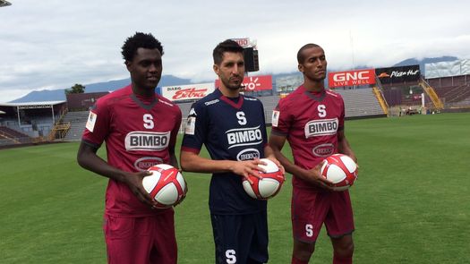 Jaime Penedo presentado oficialmente como nuevo jugador del Saprissa