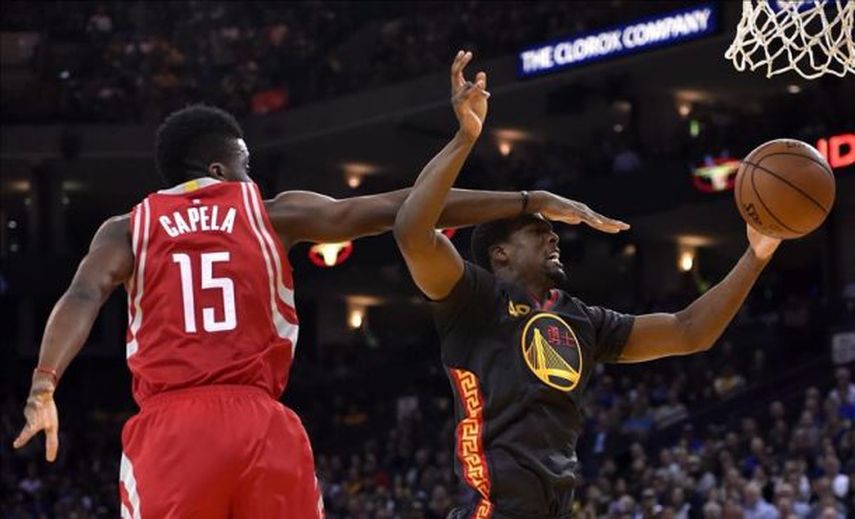 Warriors amplían su marca invicta; Jazz y Spurs sus rachas ganadoras
