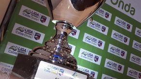 Colón C3 y Atlético Veragüense se disputan el cupo a la Súper Final