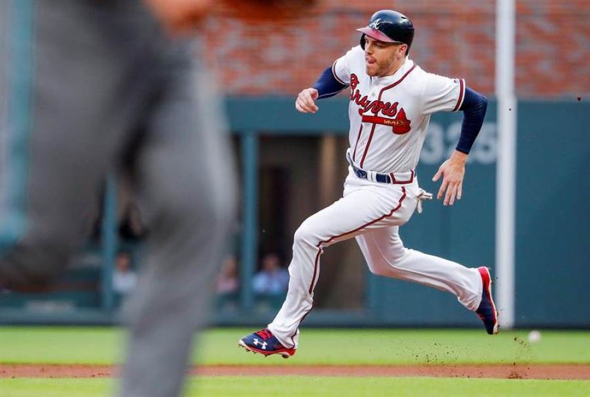5-3. Freeman pega doble y remolca la victoria de los Bravos