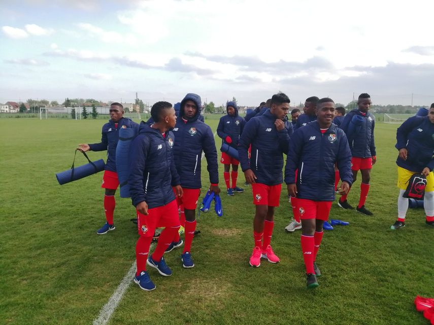 Selección Sub-20 ya está instalada en Polonia