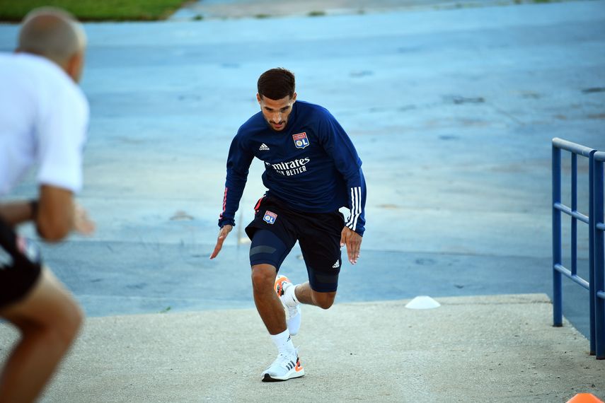 Aouar, el penúltimo emigrante argelino que cede todo su talento a Francia