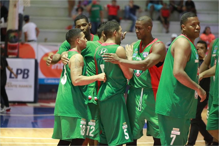 Toros de Chiriquí se apoderan del liderato en la LPB 2015