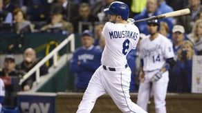 Moustakas y los Reales llegan a un acuerdo y evitan el arbitraje