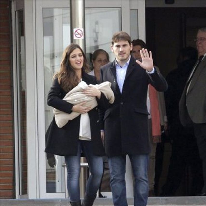 Casillas y Carbonero son muy bien tratados en Oporto, aseguran sus vecinos