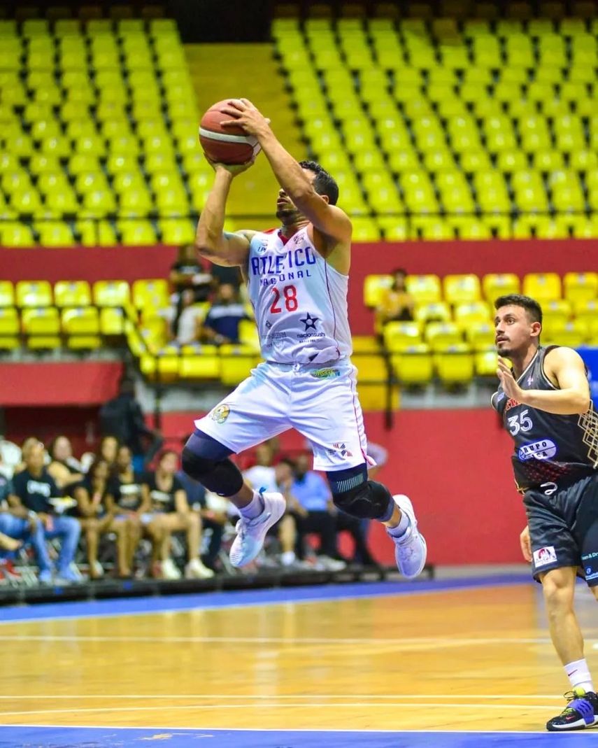 Atlético y Caballos abren con triunfos la última semana de la LPB