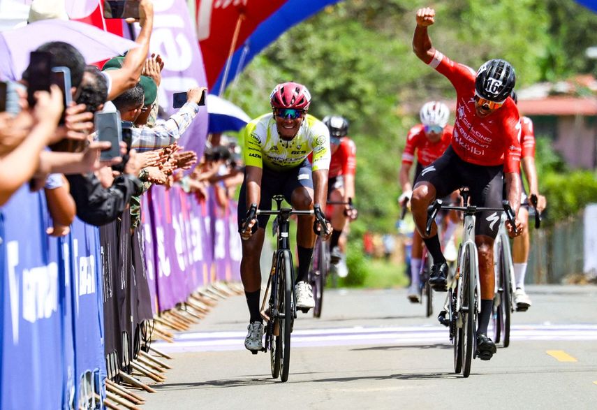 El costarricense Pablo Mudarra abrió la Vuelta a Chiriquí con victoria y liderato