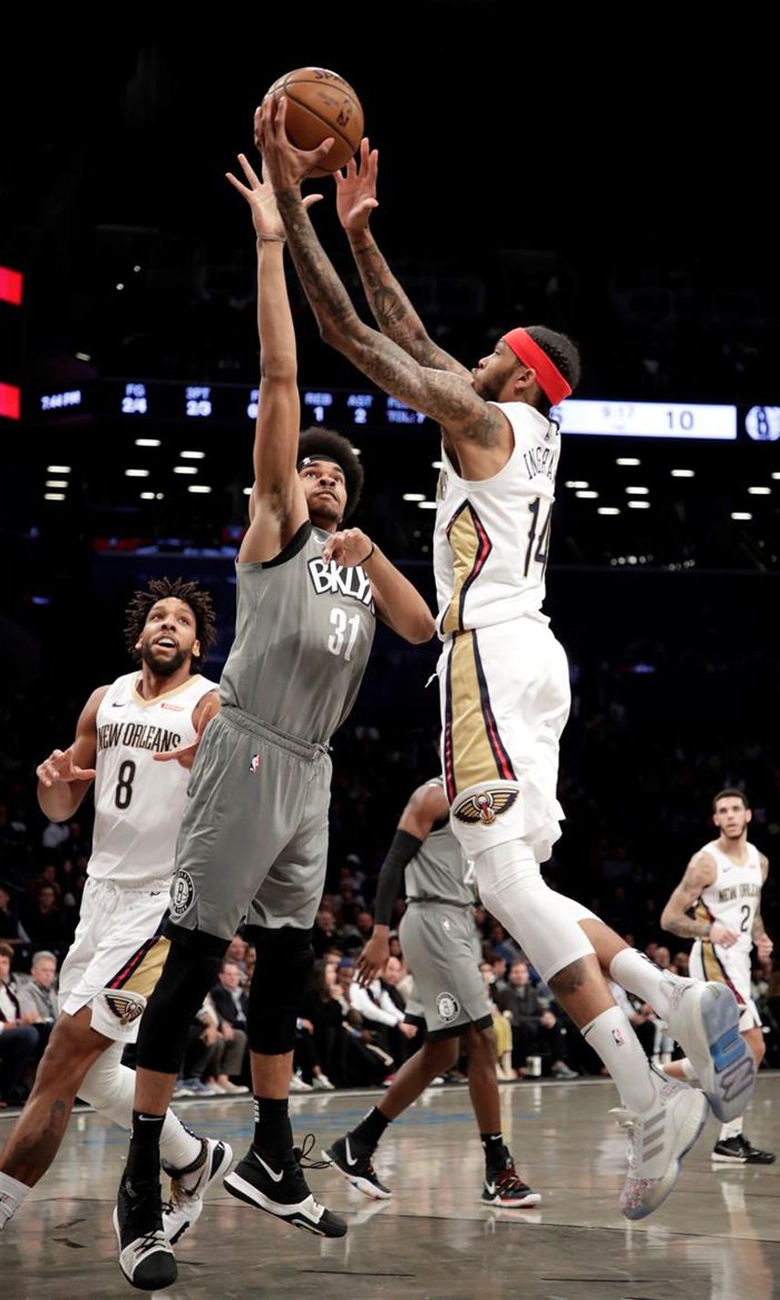 135-125. Irving anota 39 puntos y quita protagonismo a los 40 de Ingram