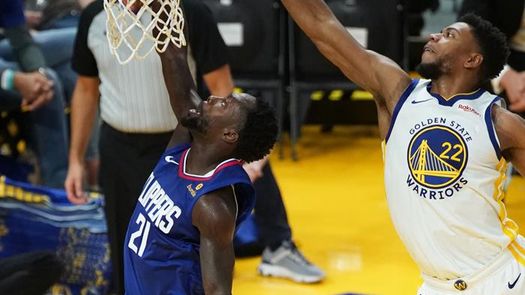 112-131. Robinson y los Warriors vencen a los Cavaliers, en el duelo de equipos perdedores