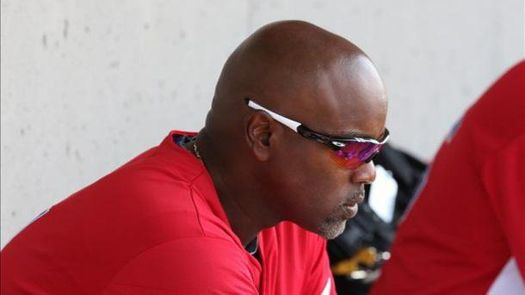 Carlos Delgado exhorta a promesas a solidificar su juego en resto temporada