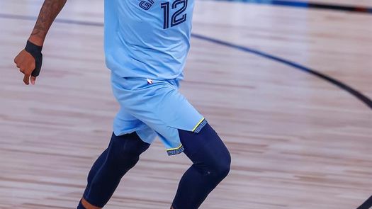 108-104. Ante los Suns, los Grizzlies, con Morant de líder, logran su quinto triunfo seguido