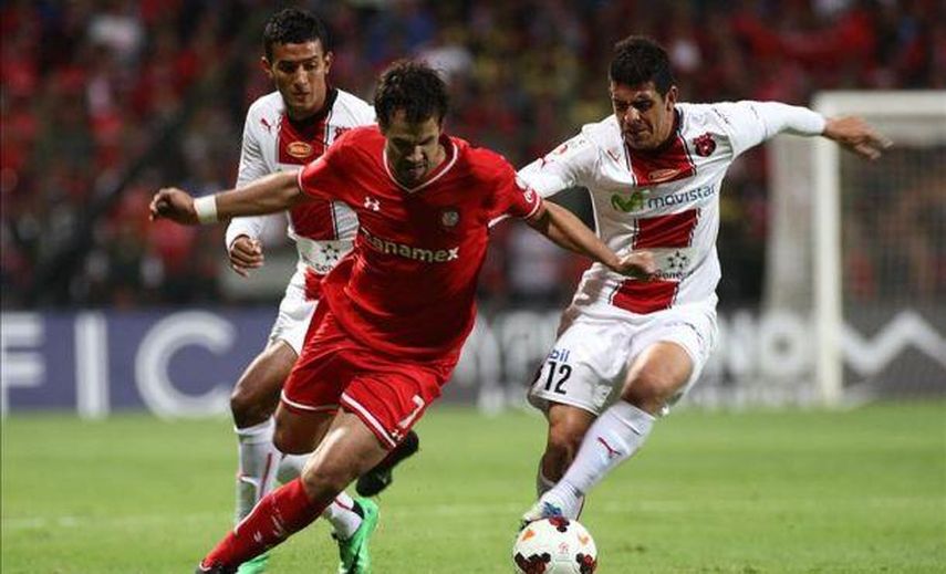 El paraguayo Velázquez espera racha de triunfos en el Toluca