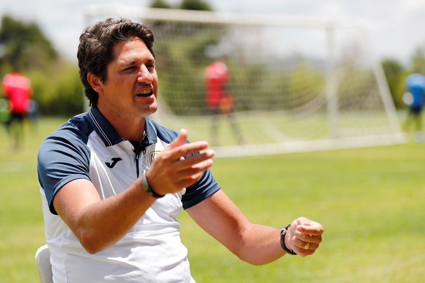 Edmílson: Messi aún resuelve, pero ya no es el mismo que el de hace cinco años