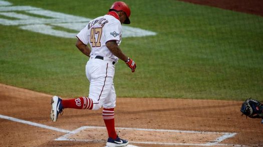 5-3. Kendrick y Harrison jonronean, Soto, sano de coronavirus, baila