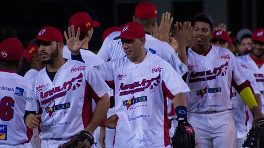 Águilas Metropolitanas apabullan a Indios de Urracá en el inicio de PROBEIS
