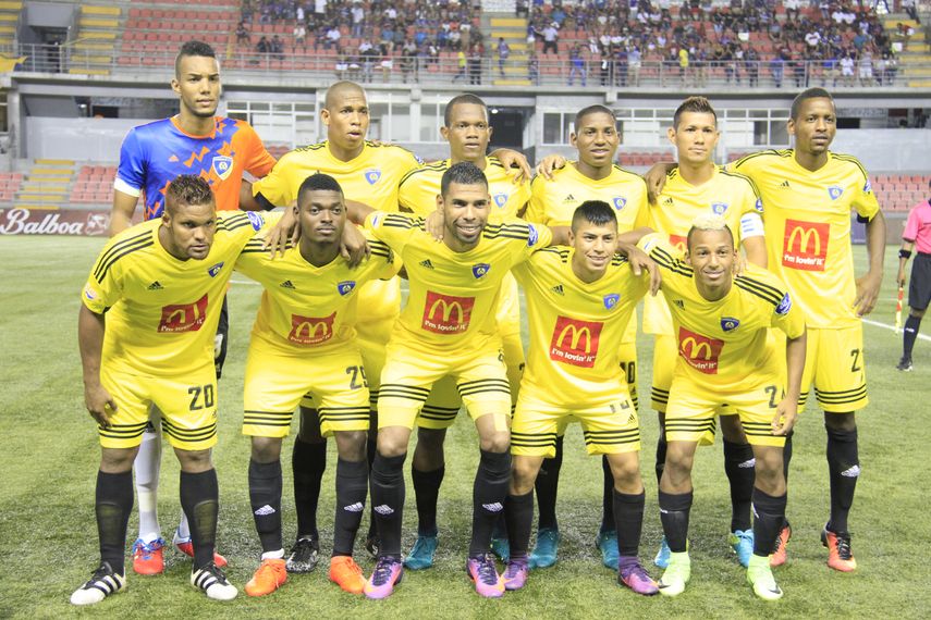 El Chorrillo acabó con el dominio placino en el Derbi del Pueblo