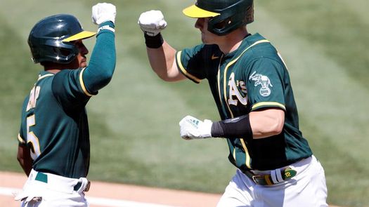 6-4. Murphy saca la pelota del campo en triunfo de los Atléticos