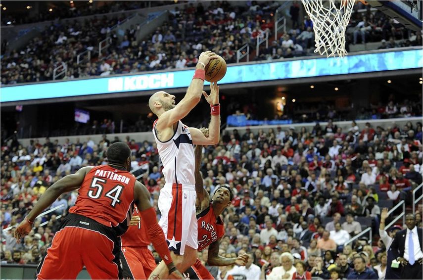 125-94. Beal y Gortat ponen a los Wizards en semifinales