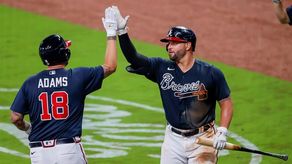 4-3. Adams define con un sencillo la victoria de los Rockies sobre los Piratas