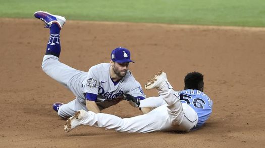 Díaz y Arozarena mantienen activos sus bates frente a los Dodgers