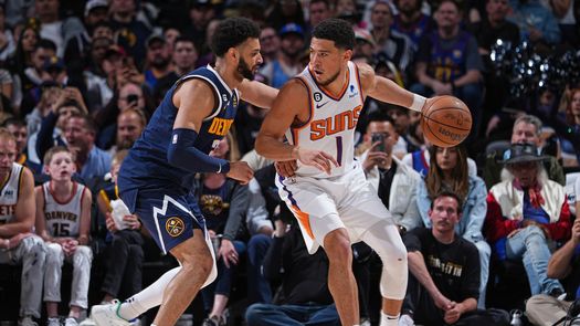 Suns y Nuggets se enfrentan en un crucial Juego 4