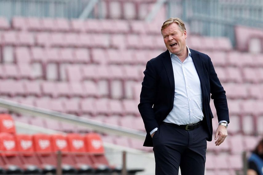 El Barcelona se despide de la temporada con una charla de Koeman