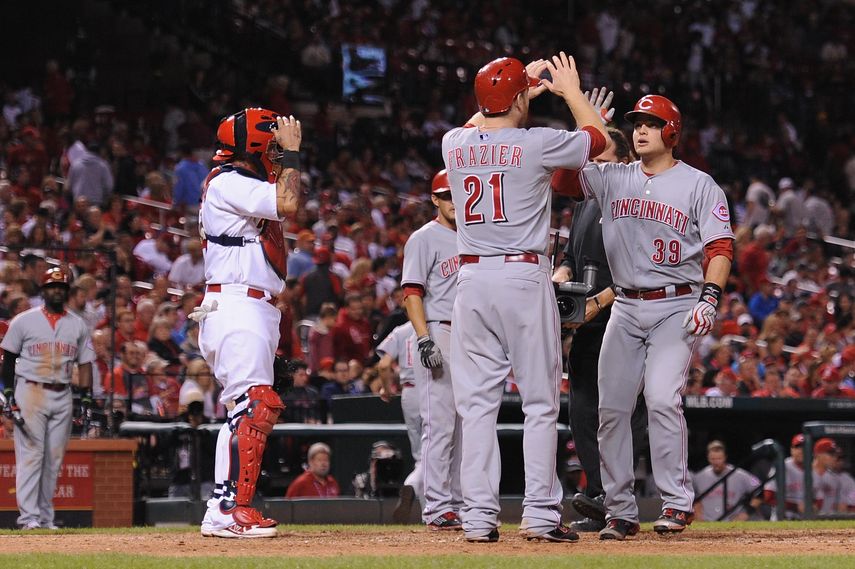 7-2. Los Cardenales reciben dos jonrones de Bruce pero van a las finales