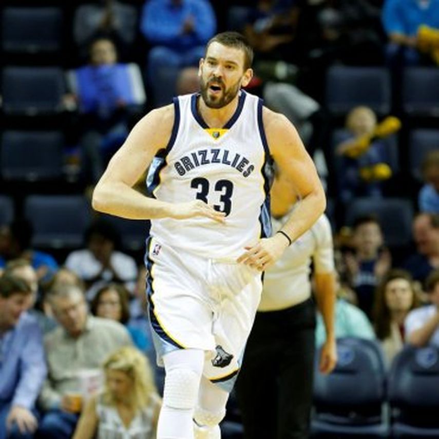 Ibaka aporta doble-doble ganador; Marc Gasol anota 31 puntos en derrota