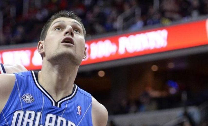 77-83. Oladipo y Vucevic conducen la victoria de los Magic