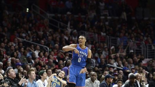 122-112. Westbrook y Durant, con sendos dobles-dobles, imponen su clase