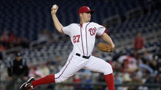 10-0. Zimmermann domina desde la lomita a los Padres