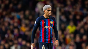 Ronald Araujo es baja para Uruguay en la fecha FIFA de marzo