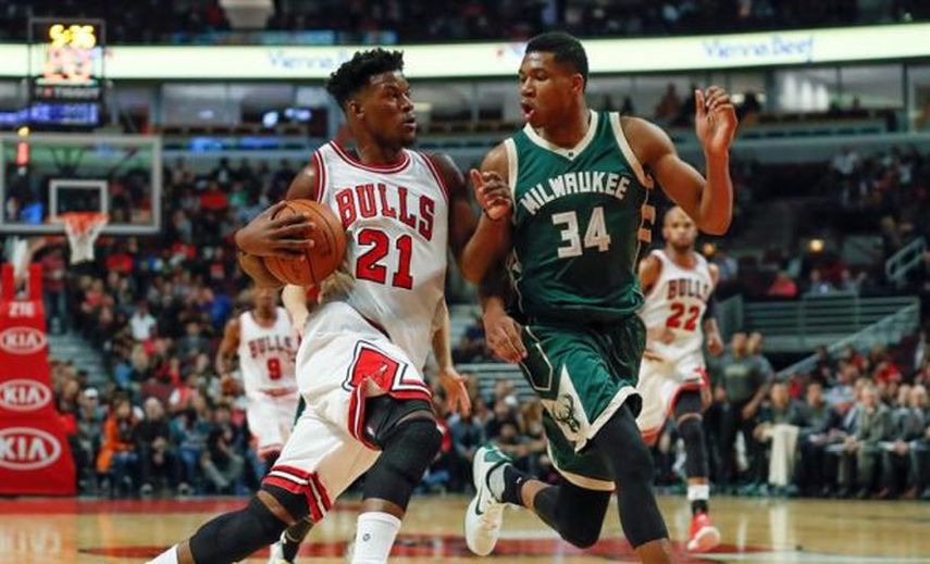 113-117. Antetokounmpo y los Bucks mantienen sin triunfo a los Pelicans