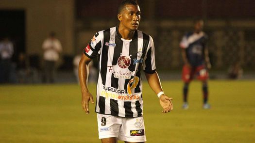 Fallece el ex-delantero del Tauro FC y ex-selección nacional, Luis Rentería