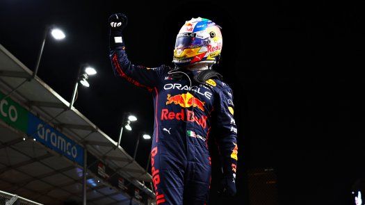 El piloto mexicano de Red Bull Racing, Sergio Checo Pérez logró su primera pole en la Fórmula 1