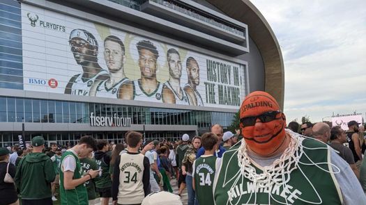 Milwaukee quiere seguir soñando con los Bucks