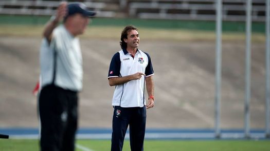 Leonardo Pipino realiza primer llamado a entrenamientos de la Sub-20