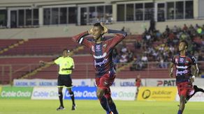 Plaza Amador quita al Tauro de la cuarta posición