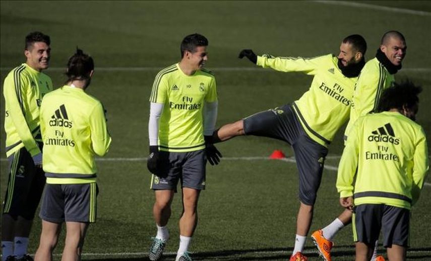 James, primer trabajo psicológico para Zidane