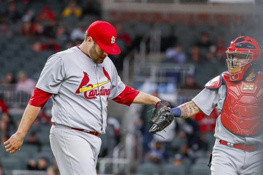 4-8. Muñoz y Molina castigan con jonrones a los Cardenales