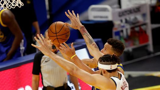 101-119. Curry anota otros 33 puntos en el triunfo de los Warriors sobre los Cavaliers