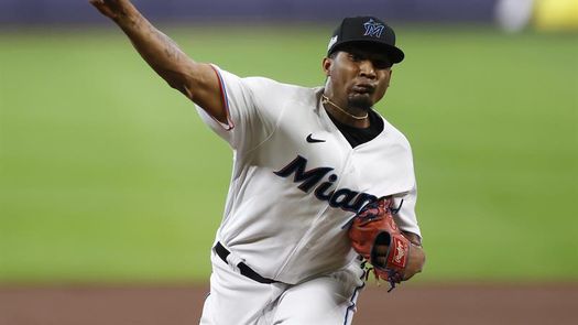 El dominicano Sixto Sánchez, de los Marlins, se perderá el resto del año por una lesión