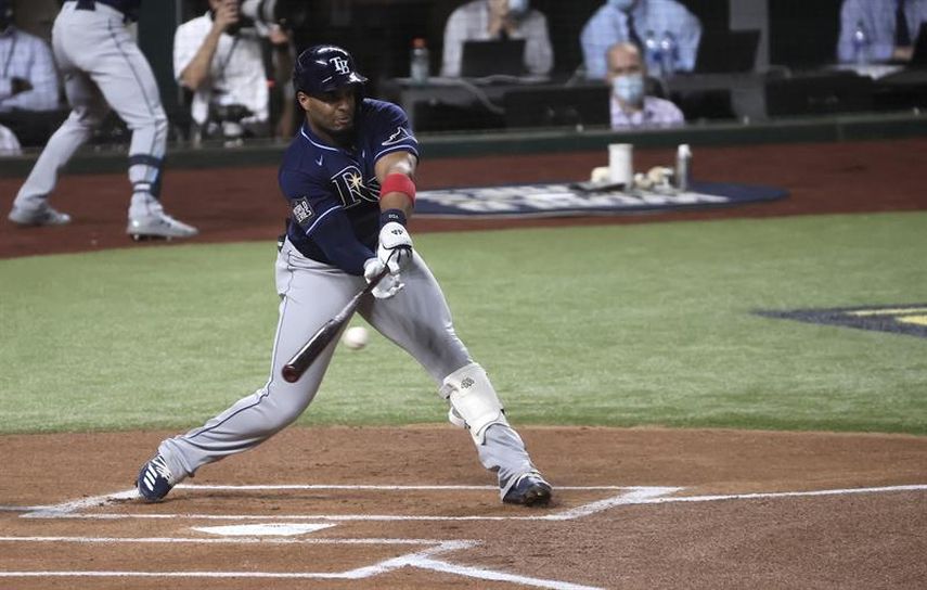 7-3. Díaz, Arozarena y Zunino jonronean contra los Medias Rojas
