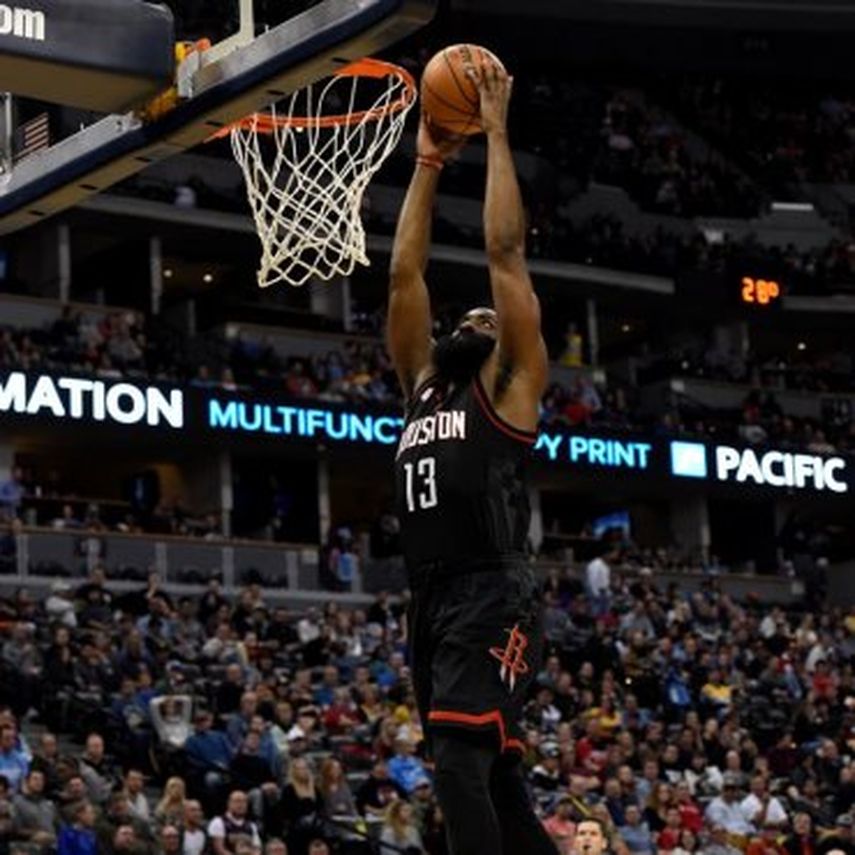 Harden y Westbrook muestran el dominio que poseen con los triples-dobles