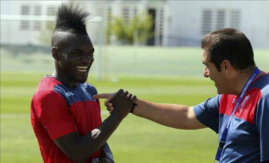 Barral y Jesús Fernández se estrenan en sesión sin Edgar, Peñaranda y Thievy