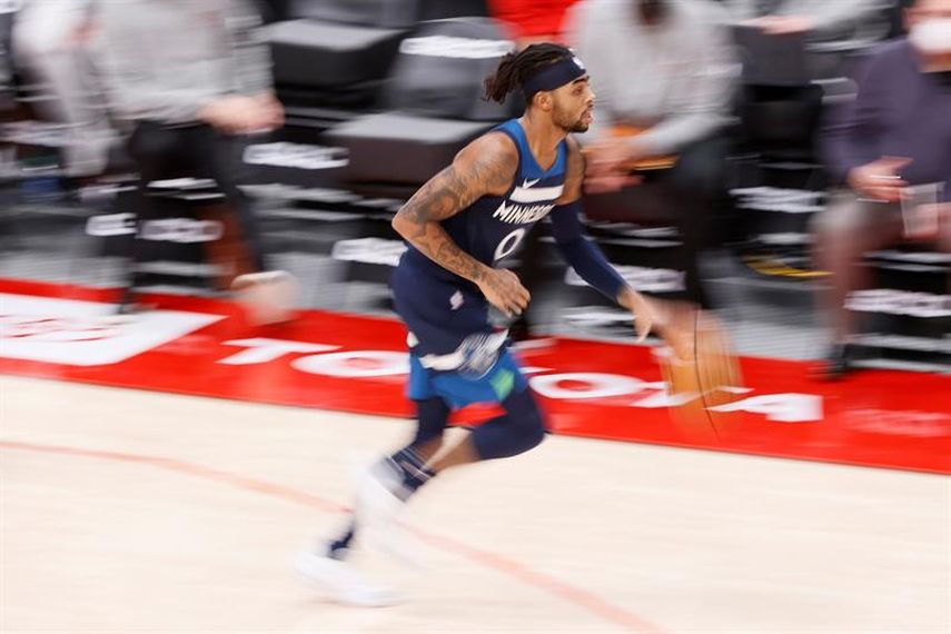 116-106: Los Timberwolves ganan a los Kings con la vuelta de DAngelo Russell